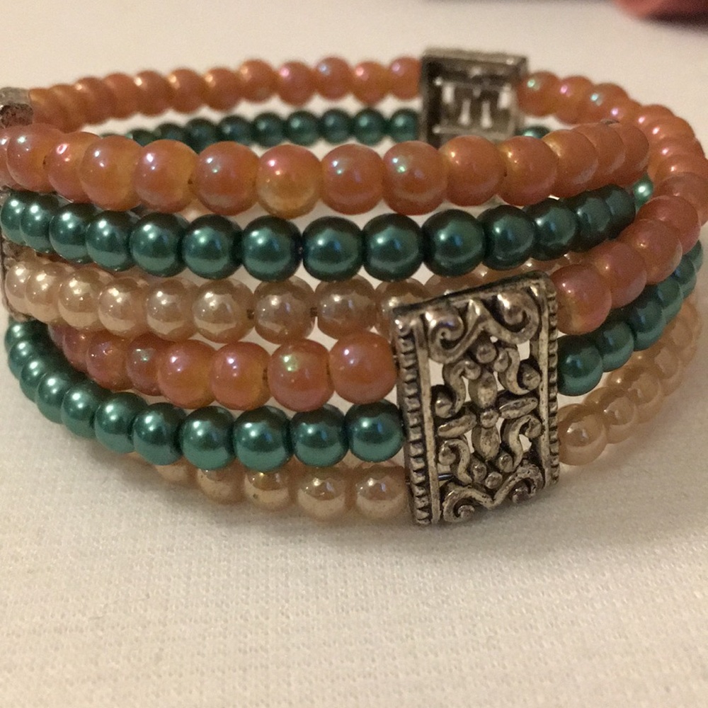 Silver Green Pink and Cream Pearl Wrap Bracelet - Picture 4 of 8